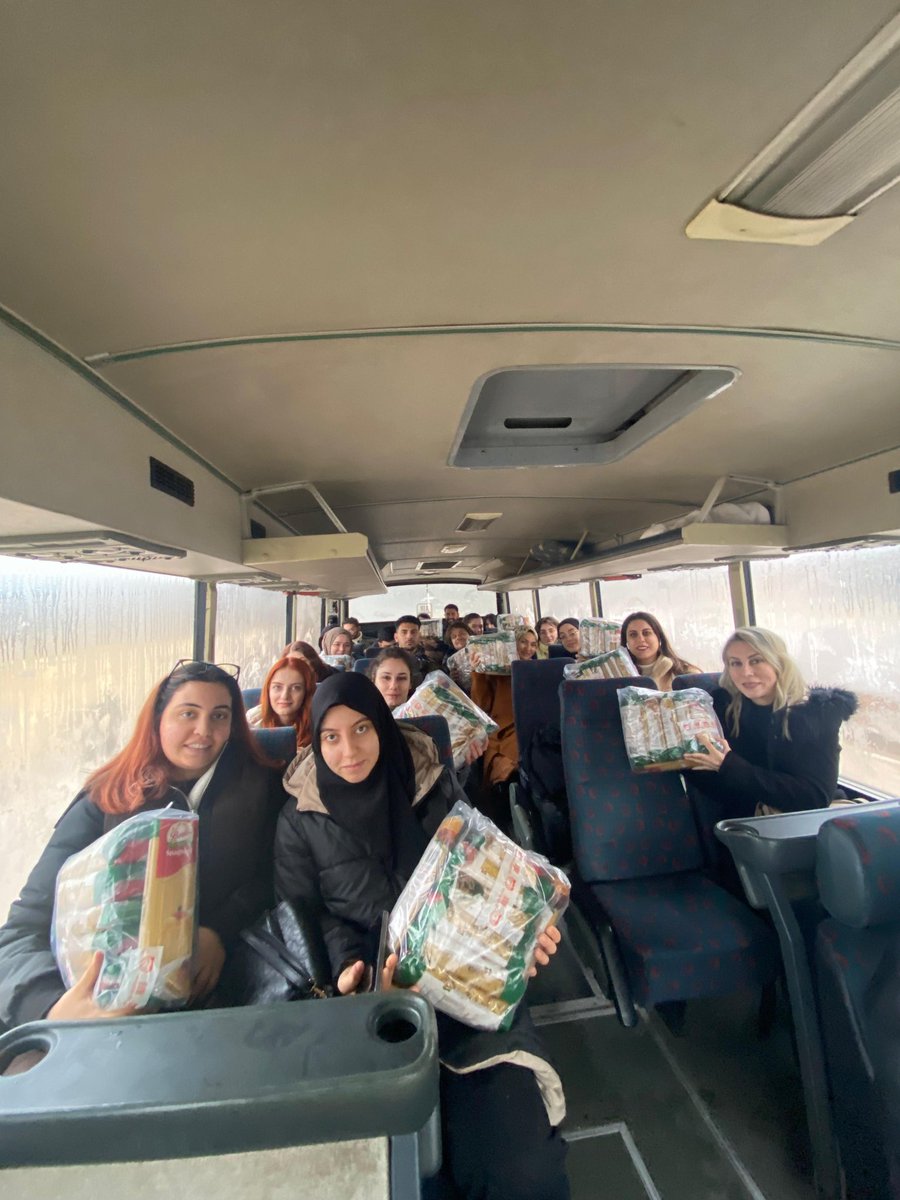 Gıda ve Beslenme Enformasyonu ile Gastronomide Tahıl ve Bakliyat Ürünleri Dersleri kapsamında Doç. Dr. Hatice Pekmez koordinatörlüğünde 26.12.2024 tarihinde Beşsan Makarna Gıda San. ve Tic. A.Ş.‘ye teknik gezi düzenlendi.