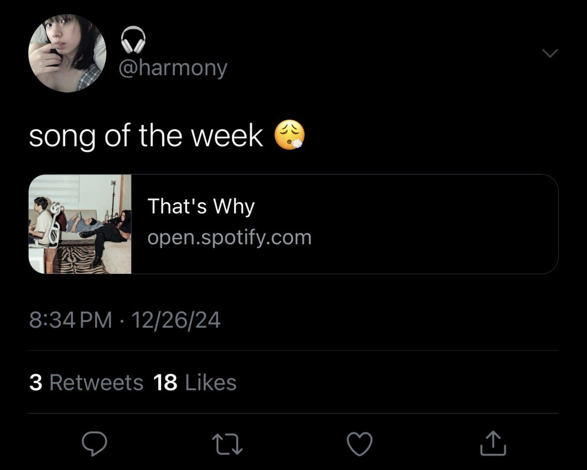 aobajozai's tweet photo. hypotenuse
⋆ a jjk filo soc med au where #sukuna ryomen and #suguru getou go out of their way para magpapansin sa crush nilang music lover using airbuds https://t.co/h3nRUc7Mvo