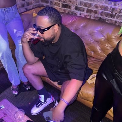 Tyllaaaaaaa's tweet image. 