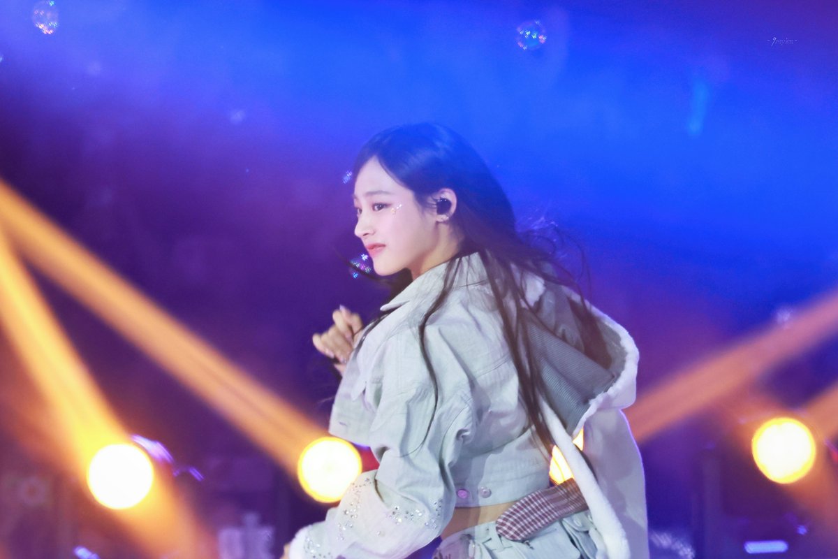 9reykz's tweet photo. #NewJeans #뉴진스 
#Minji #민지 
241225 https://t.co/4521qaeqGI
