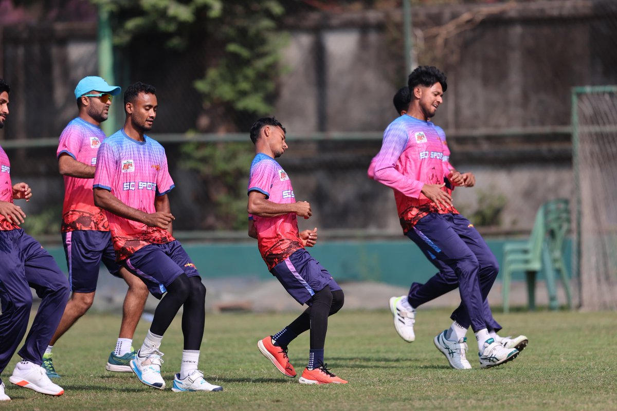 Chittagong Kings storm Firepower in First Training Session Gearing Up for a Cracking Start on December 31 📷
#ctgkings