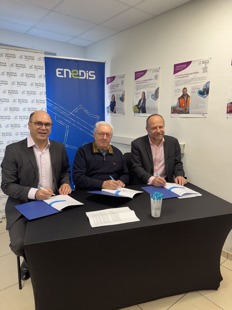 🚀 @Enedis et <a href="/EnergieFlandre/">Territoire d’énergie Flandre</a>  renforcent leur collaboration avec la signature de 3⃣ partenariats clés !
🌍 Ensemble, nous accélérons la #TransitionÉnergétique avec :
✅ Une convention pour soutenir les communes dans leurs projets écologiques et énergétiques
🌱 L’effacement des
