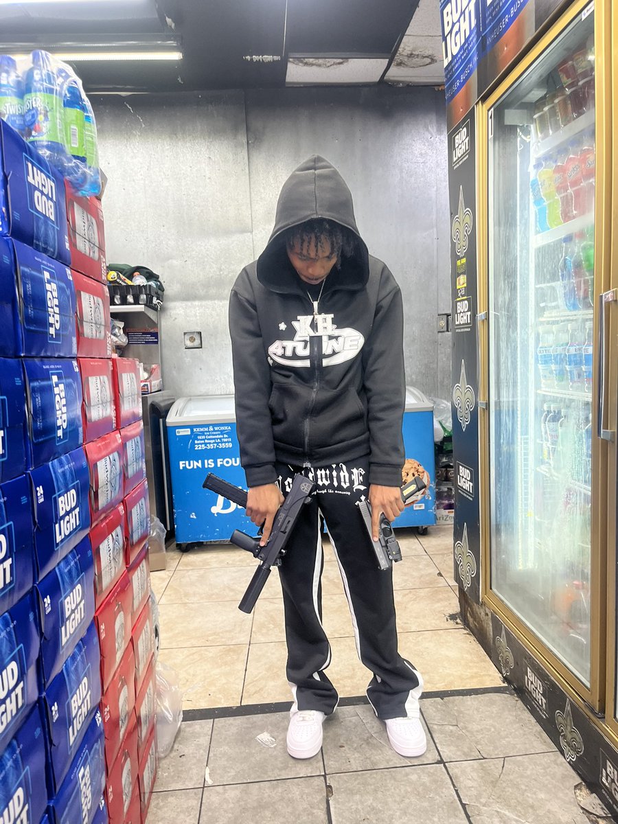 kushshigh's tweet photo. 🩸🩸3️⃣👌🏾 https://t.co/INshohtvG2