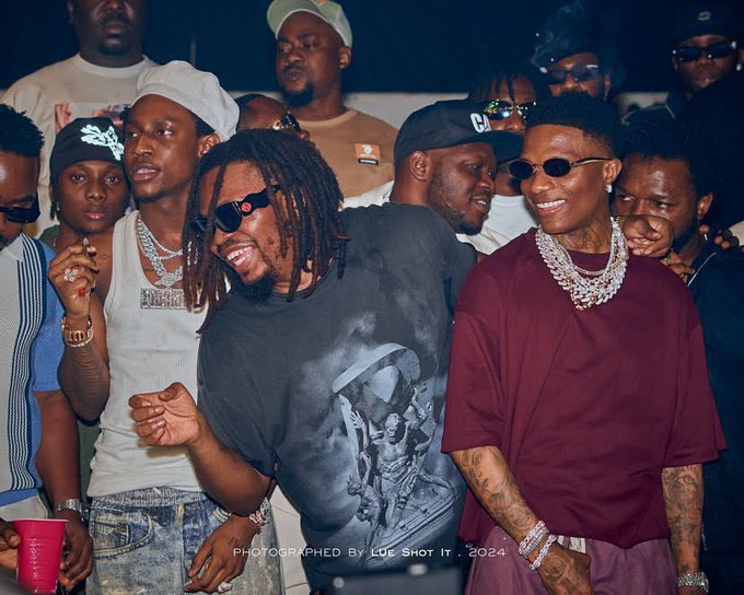 BNVLT_MUNIR's tweet photo. @wizkidayo #NOTHINGCHANGE https://t.co/Ezl17CZF3U