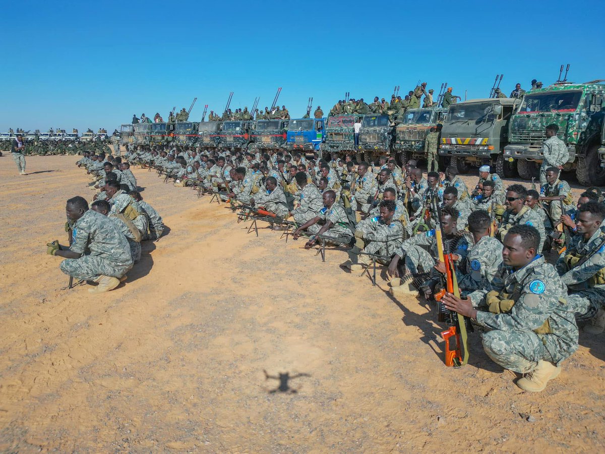 dhuludug's tweet photo. With unshakable resolve, #Puntland’s forces have #Daesh #ISIS terrorists in their sights.

10,000 elite commandos will sweep through every mountains, demolish every hideout, smoking out every cave and crush these terrorists. 

##OperationMountainThunder #Puntland #Somalia 
@FarahJuxa @PL_CTOperations @Plstatehouse