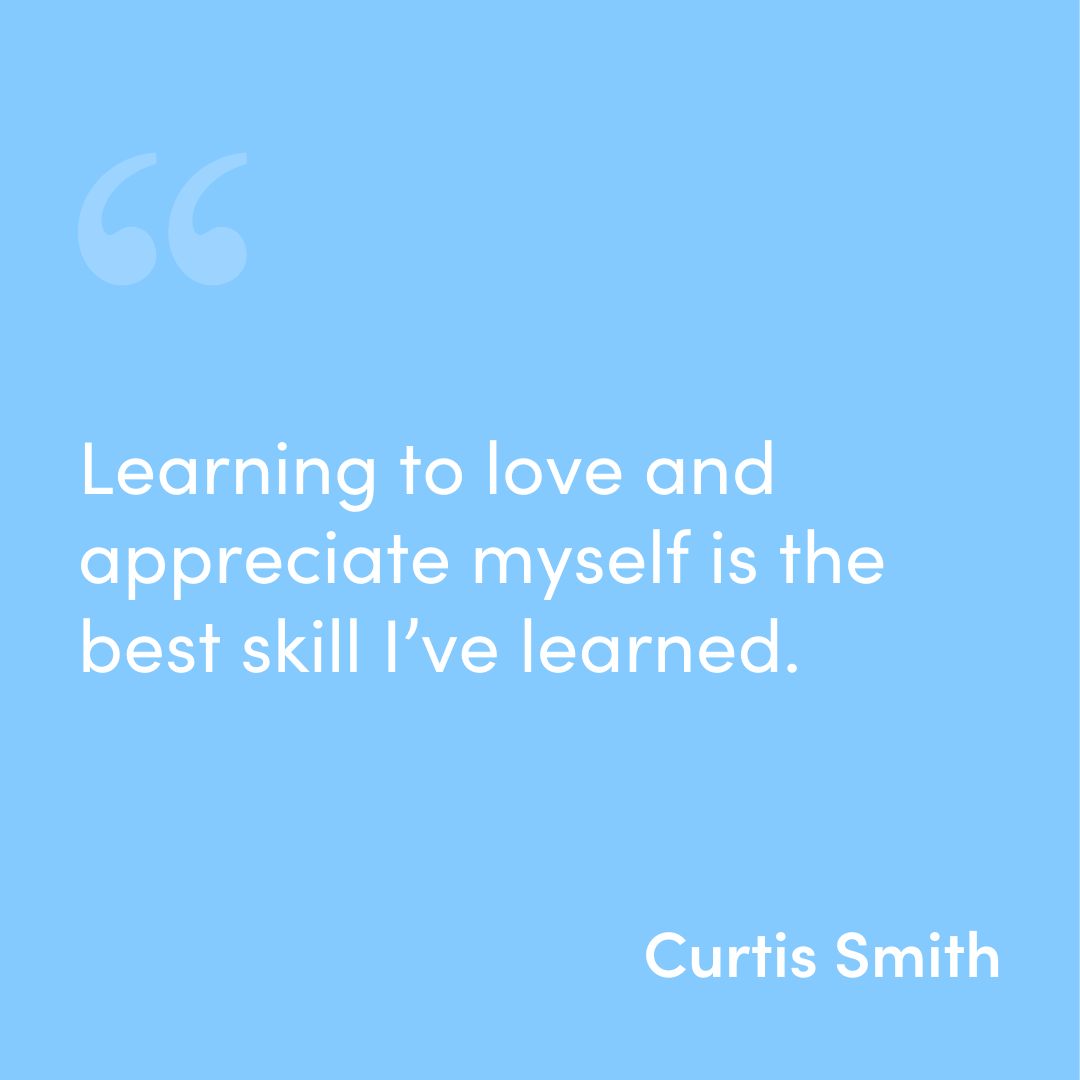 "Social media 'likes' may feel validating, but the effect is fleeting."
– Curtis Smith
Strengthen your self-love with the mini-meditation "Feel Loved Without the 'Likes'."  You are always loved and worthy, no matter what others say or do.  Watch now: roundglassliving.com/meditation/cla…