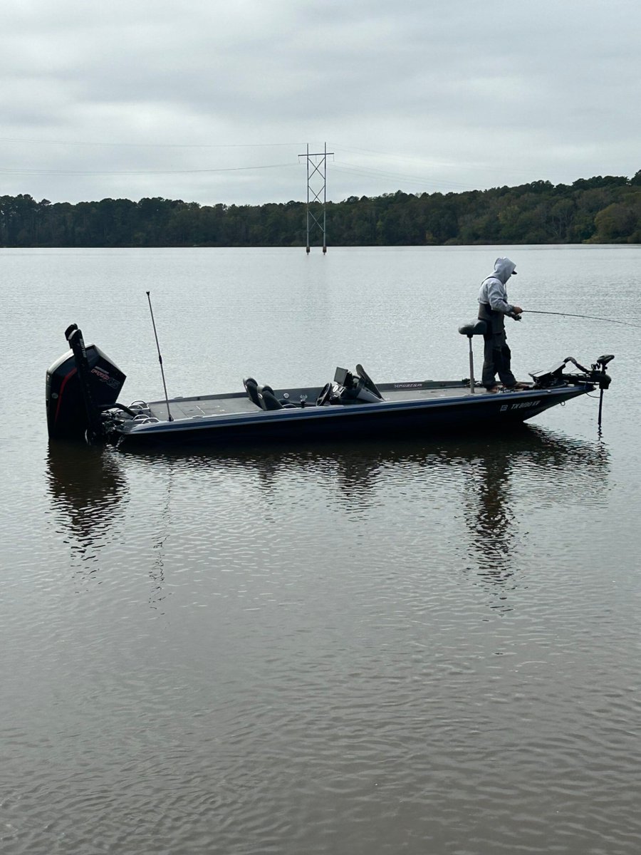 LifeandLandMag's tweet photo. 🚤 Conquer Winter Bass Fishing with the Drop Shot Rig! 🐟
Winter fishing can be tough, but with the right gear and techniques, you can turn chilly days into trophy bass success. 🎣

👉 Read the full article here: https://t.co/SsivpJLI68

#WinterFishing #LifeAndLand https://t.co/OtzSx8JWN4
