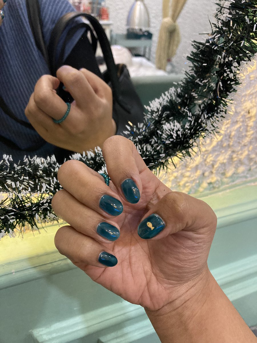HanaIndi_S's tweet photo. Out of all the unnecessary things that happened today, youโre the only thing that made me smile ๐ฅฐ #lookatmyfish! #itmatchesmyring ๐ฅน๐ https://t.co/3al1q5b5tT