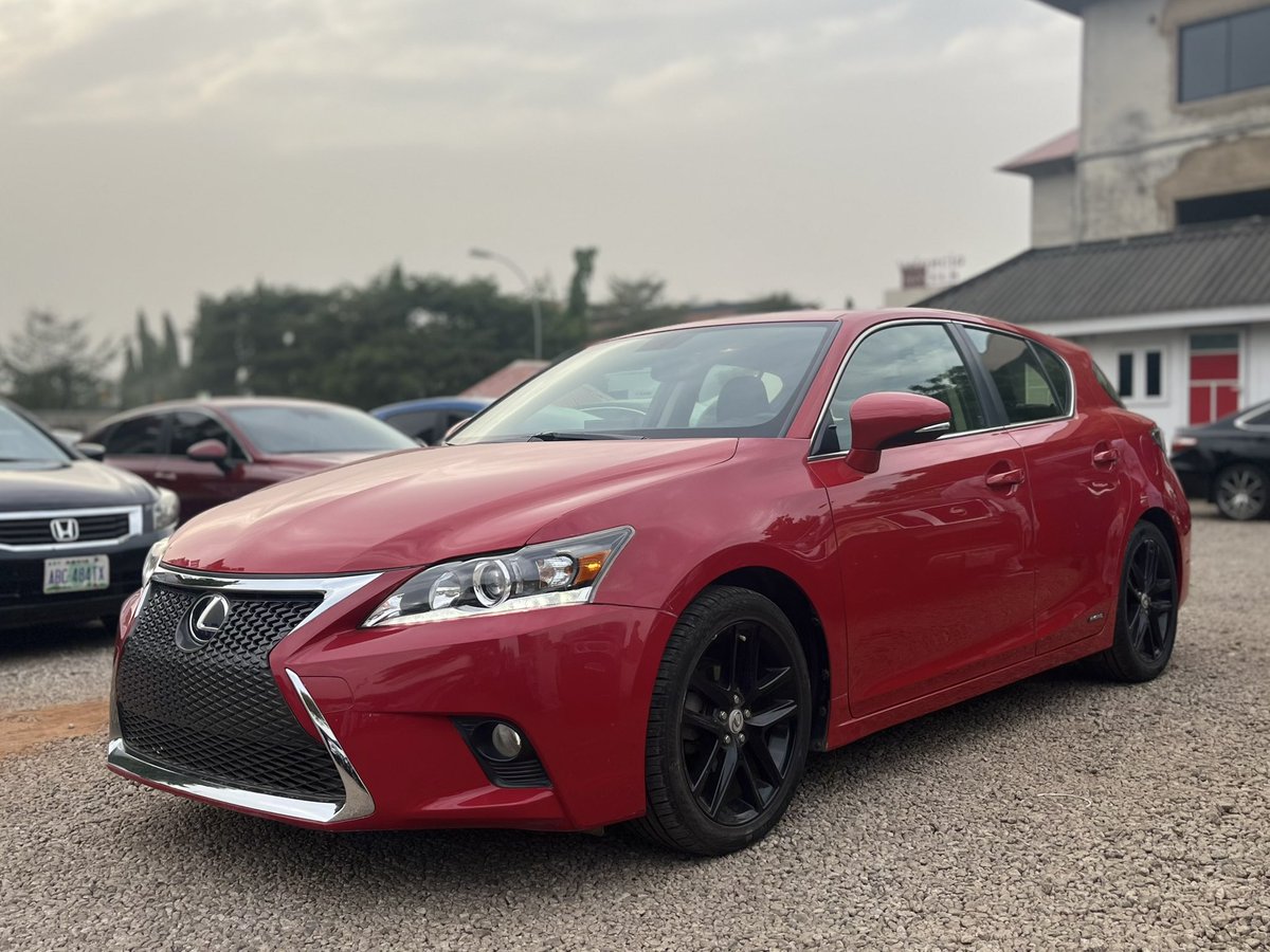 Abmoya_'s tweet photo. LEXUS CT200 hybrid 

Fuel economy 

Foreign used ✅

🏷️ 27M

Duty paid 

16k mileage https://t.co/4TI6Dapilm