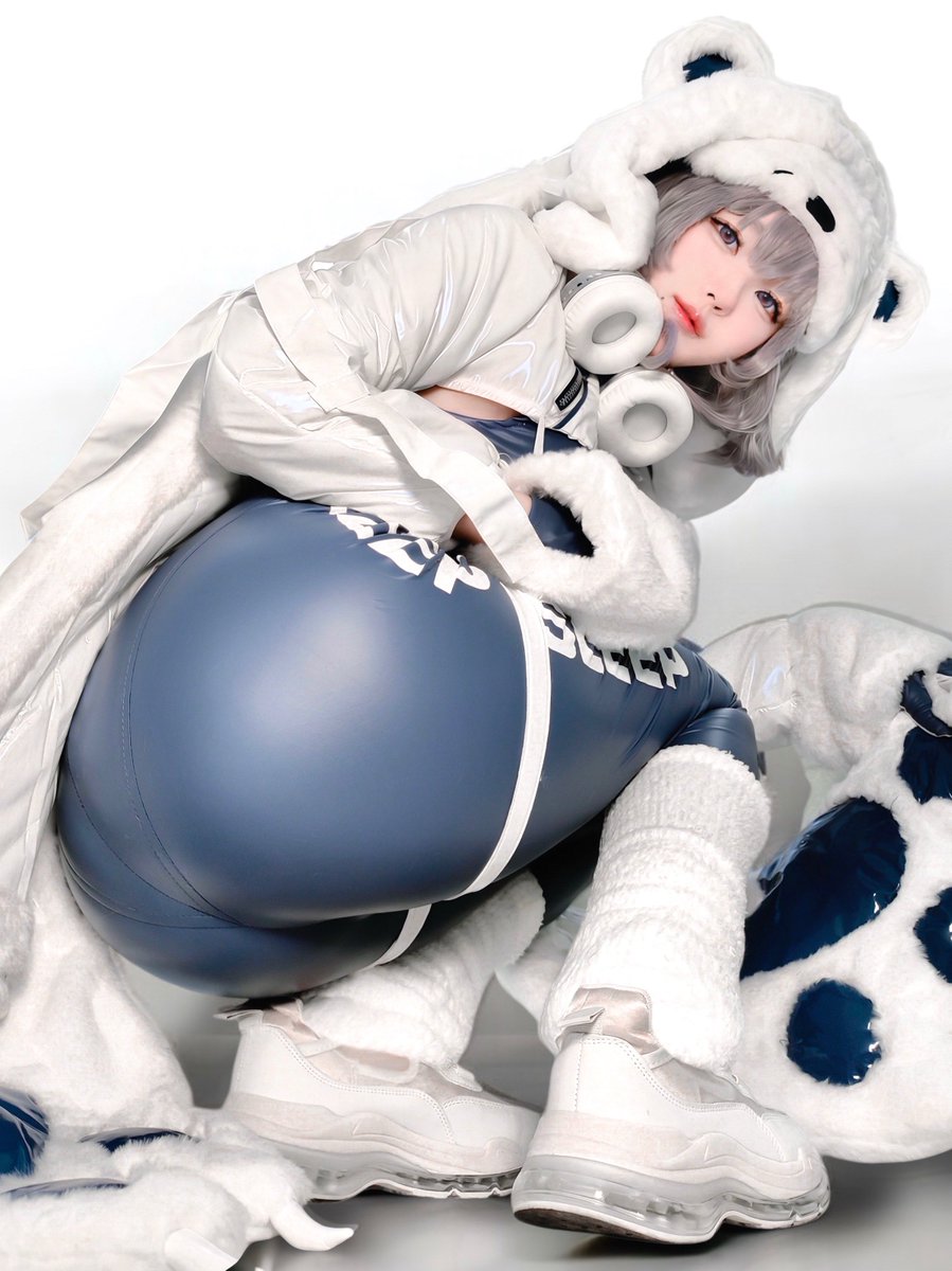 NIKKE 🐻‍❄ ネヴェ