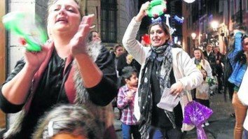 Te esperamos mañana a las 18:30 en la plaza San Nicolás para salir en Kalejira por el Casco Viejo de Bilbao. Villancicos por la Convivencia. #stopantigitanismo  #ijitofobiaez