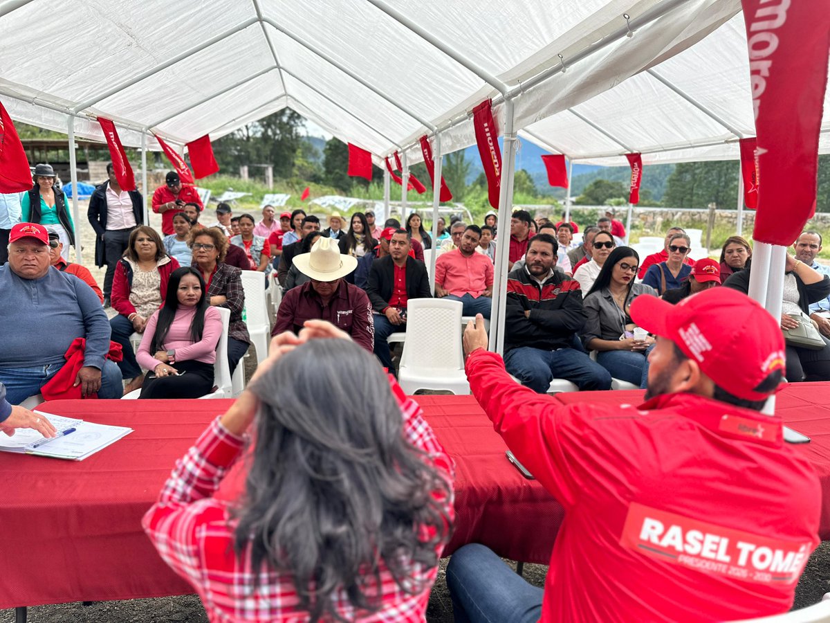 raseltome's tweet image. He participado  en  la jornada de formación política con la Coordinación departamental de @MorenaLibreHN FM, candidatos a  Diputados y Diputadas.

Con este equipo vamos a vencer o morir en las próximas elecciones en el departamento de FM @ovedlopezr 

Tenemos claro que el país le…