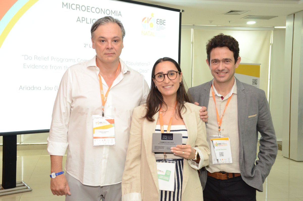 🏆 A SBE parabeniza os autores contemplados no Prêmio Microeconomia Aplicada -SBE 2024!
🥇 1º Lugar:
Erick Baumgartner (Bocconi University), Raphael Corbi (FEA-USP), Renata Narita (PUC-Rio)
Artigo: "Payroll Tax, Employment and Labor Market Concentration"

🥈 2º Lugar:
Ariadna Jou