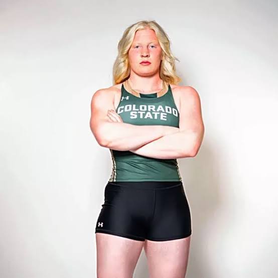 Filha do Brock Lesnar tá vendo vc NERDOLA, chorando por causa de personagem feminina de anime ter musculo e falando "culpa da cultura Woke"

Vai treinar frango