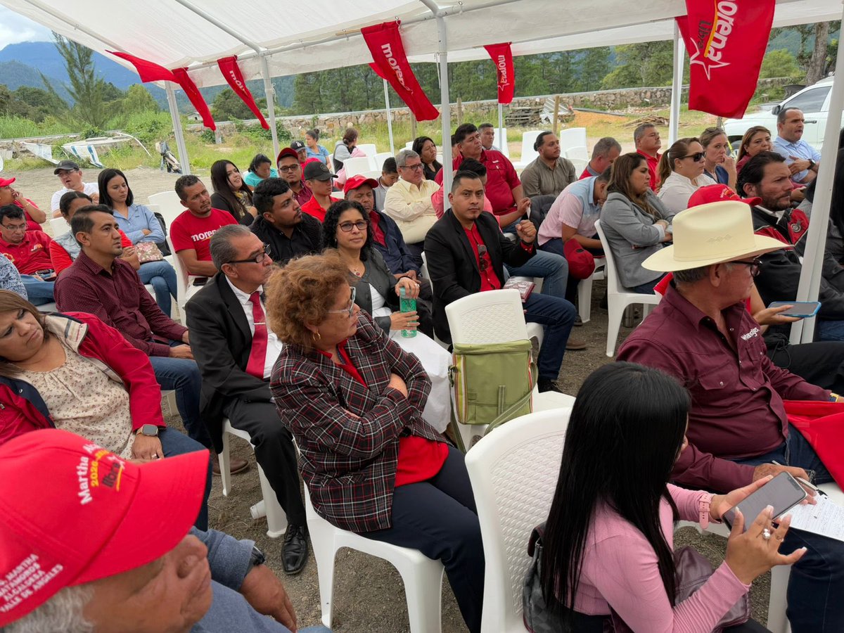 raseltome's tweet image. He participado  en  la jornada de formación política con la Coordinación departamental de @MorenaLibreHN FM, candidatos a  Diputados y Diputadas.

Con este equipo vamos a vencer o morir en las próximas elecciones en el departamento de FM @ovedlopezr 

Tenemos claro que el país le…