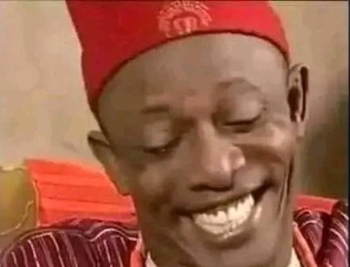 iammrblossom's tweet image. Giveaway starts by 10pm 

Lemme see ur likes &amp;amp; rts