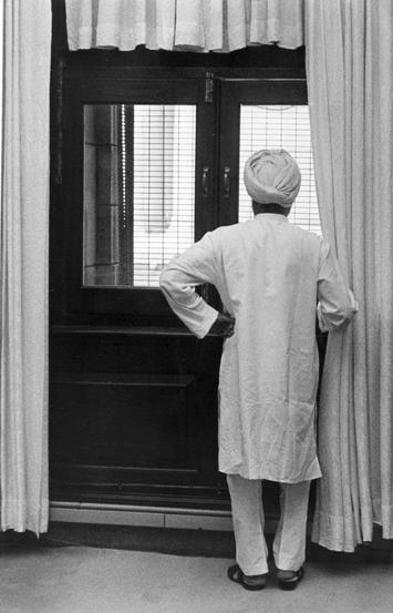 Manmohan Singh: A life in pictures, from <a href="/the_hindu/">The Hindu</a> archives thehindu.com/news/national/…