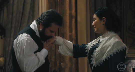 biabatella's tweet image. Selton mello e leticia sabatella entregaram toda a química nesta cena. Chega a ser impossível não torcer por esse casal