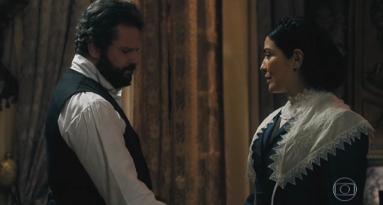 biabatella's tweet image. Selton mello e leticia sabatella entregaram toda a química nesta cena. Chega a ser impossível não torcer por esse casal