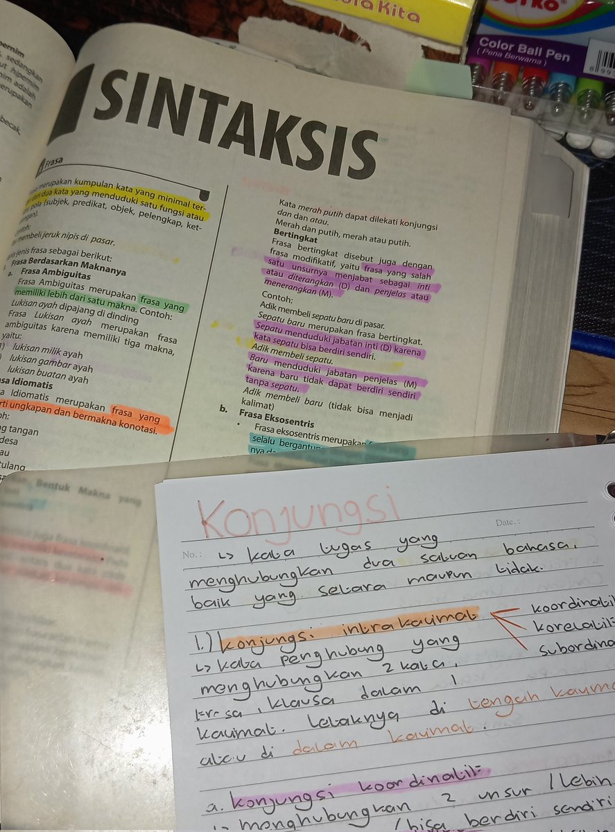 peachyseys's tweet image. enough for todayy, hari ini aku nyatet beberapa (mayan bnyk) materi PBM sama ngerjain latsol LBI🔥. don't forget to take a rest guyss