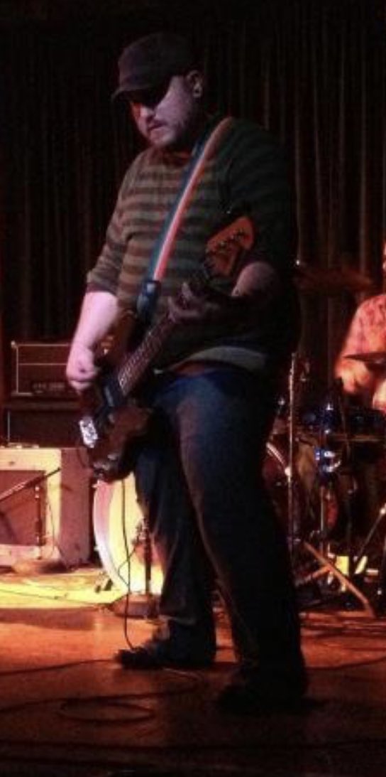therealMcLemore's tweet photo. Who wore it better? My vote is for @RiversCuomo 

#weezer #Fender #gap #ernieball #couchguitarstraps https://t.co/9XYQr4FIhA