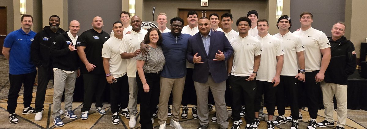 It was honor to spend time with some members of the <a href="/BYUfootball/">BYU FOOTBALL</a> <a href="/kalanifsitake/">Kalani F Sitake</a> <a href="/JackDamuni/">#IamJackDamuni 🇫🇯</a> at the <a href="/FCASanAntonio/">San Antonio FCA</a> Alamo Bowl Breakfast! The gospel of grace was proclaimed ✝️🙌🏿