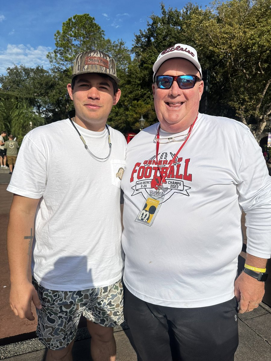 You never know who you will run into at WDW.   He played WR for me at NCA and was a good one 
Paxton Russell.  Enjoy WDW