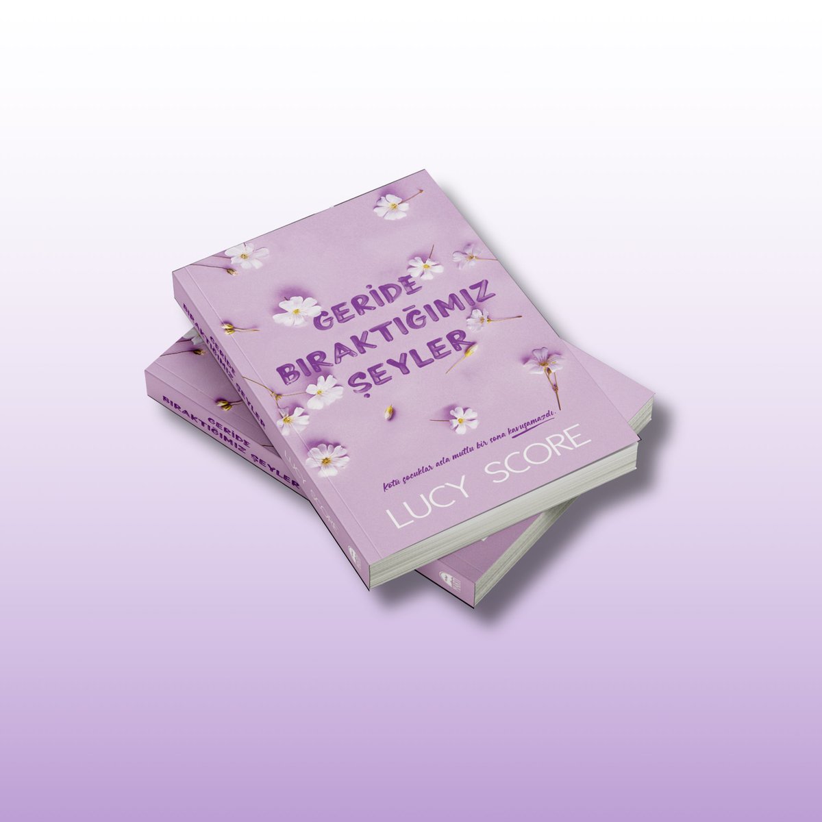 MartiYayinlari_'s tweet image. Knockemout serisinin üçüncü ve final kitabı Geride Bıraktığımız Şeyler çok yakında sizlerle!💖

#lucyscore #knockemoutserisi #thingsweleftbehind