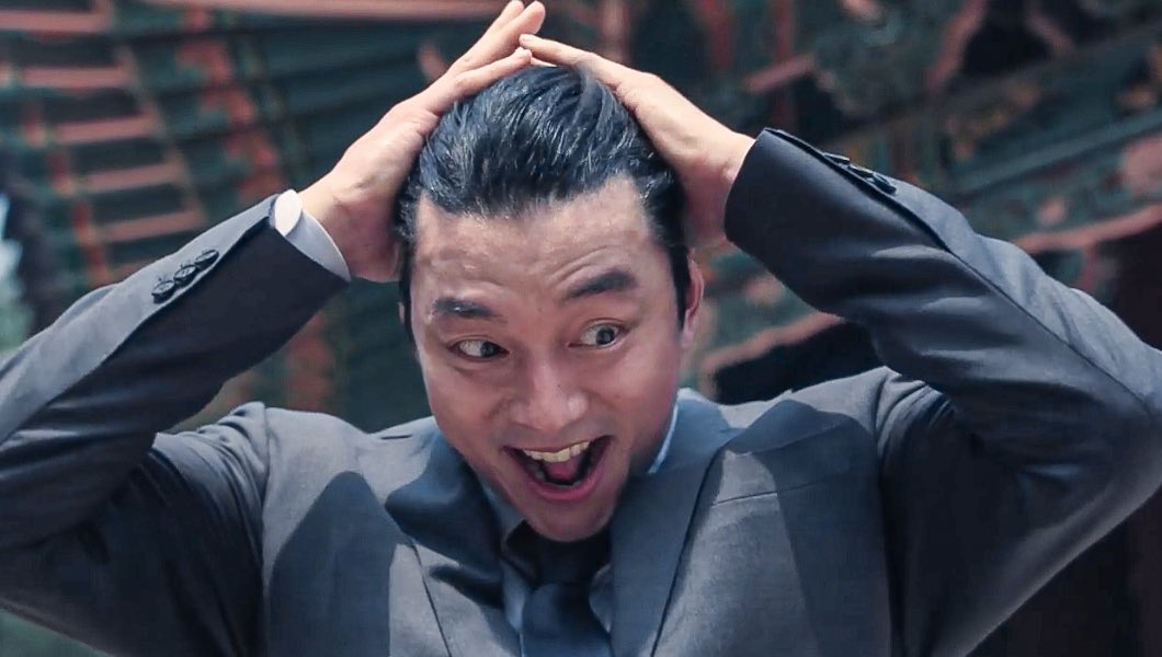 Rhythm_ndBlue's tweet photo. สิ่งที่ทำให้ทึ่งใน #SquidGame2
Ep.1 คือการแสดงของกงยู ว้าวเลยค่ะ

ตอนแรกเรานึกว่ากงยูแค่มาโชว์หล่อสร้างสีสันให้ภาค 2 เฉยๆ แต่พอดูจริง กงยูไม่ได้มาโชว์หล่อ แต่มาโชว์ฝีมือเลยอ่ะ กงยูแสดงเก่งมาก ลบภาพพระเอกเท่ๆไปเลย

ชอบความคอนทราส พูดเพราะ หล่อเนี๊ยบ
แต่แววตาสีหน้าร้ายกาจโรคจิตสุดๆ https://t.co/rSGdEtbTgZ