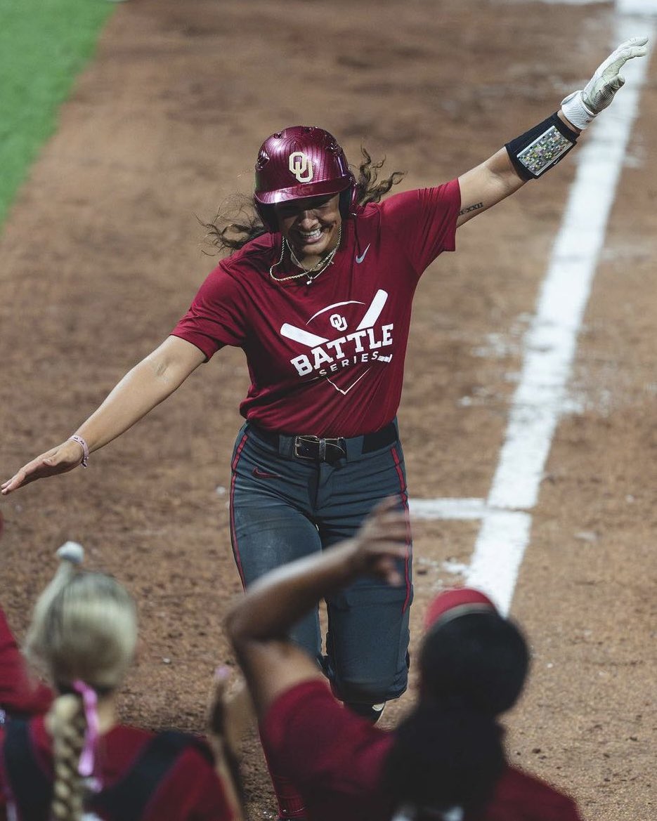 After missing last season due to injury, Nelly McEnroe-Marinas will be the team’s starting third baseman and was voted captain 🗣️

“She’s worked hard to get back on the field. She reminds me a lot of Sydney Romero, very aggressive, fearless, good instincts and been swinging the