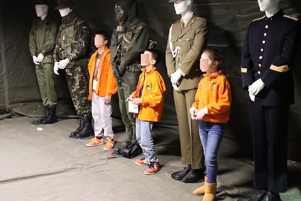 CGTAD / HQ NRDC-ESP (@cgtad_nrdc_esp) on Twitter photo Hoy se inaugura #EXPOJOVE24, allí <a href="/CGTAD_NRDC_ESP/">CGTAD / HQ NRDC-ESP</a> monta el stand de #EjércitoDeTierra.
Ven a visitarnos, os esperamos!!!
#SomosTuEjército
<a href="/Feria_Valencia/">Feria Valencia</a>
<a href="/ExpoJoveVLC/">Expojove. Fira de la Infància i la Joventut de VLC</a>
#ExpojoveVLC
#NadalVLC Hoy se inaugura #EXPOJOVE24, allí <a href="/CGTAD_NRDC_ESP/">CGTAD / HQ NRDC-ESP</a> monta el stand de #EjércitoDeTierra.
Ven a visitarnos, os esperamos!!!
#SomosTuEjército
<a href="/Feria_Valencia/">Feria Valencia</a>
<a href="/ExpoJoveVLC/">Expojove. Fira de la Infància i la Joventut de VLC</a>
#ExpojoveVLC
#NadalVLC