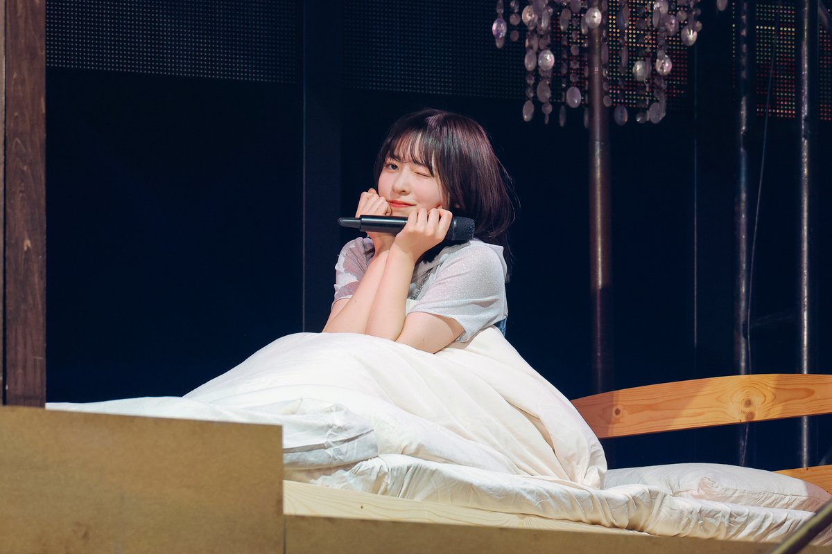 BUBKA_henshuubu's tweet photo. 日向坂46東京ドーム公演2days！スペシャルゲストのサプライズ登場に、2025年に向けての覚悟と誓いのステージ

▼ライブレポート&amp;写真
https://t.co/nWvBeOCMwu

#日向坂46　@hinatazaka46　#日向坂46_東京ドーム公演 #HappyMagicalTour2024_東京ドーム　#小坂菜緒　#オードリー　#若林正恭　#春日俊彰 https://t.co/kS3AdSIWZW