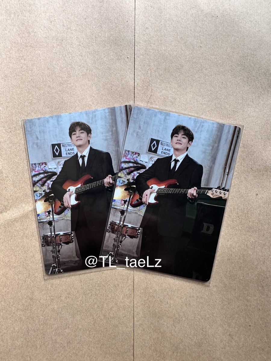 TL_taeLz's tweet photo. การ์ดบังทันของแท้ ✨

TAEHYUNG CARD

>> ใบละ 70 บาท

Shipping  35฿

>>  ALL 160 (include shipping ) 

#ตลาดนัดบังทัน #ตลาดนัดรถไฟบังทัน #BTS #Kimtaehyung #การ์ดบังทัน #ตลาดนัดรถไฟBTS #ปล่อยของสะสมบังทัน https://t.co/jwyNx56aVG