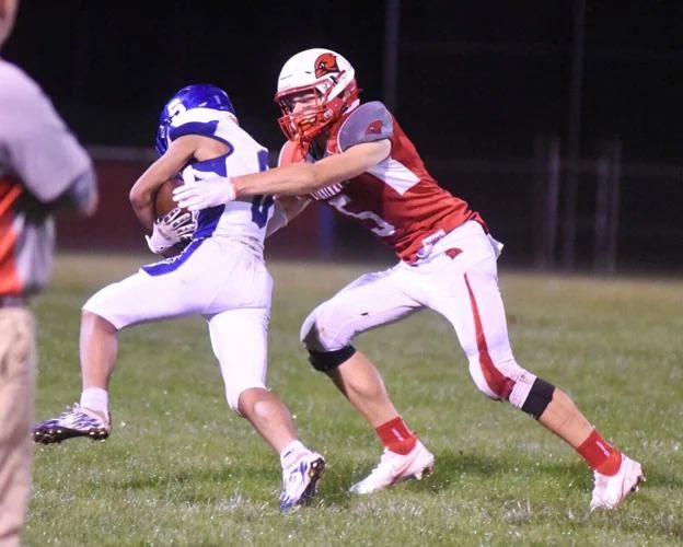 Wyatt Barzak shares his experience playing for one of <a href="/NCAADIII/">NCAA Division III</a>’s top football programs in <a href="/GCC_FB/">Grove City Football</a> and future as a physical therapist in today’s Meadville Tribune. Check it out ⬇️🏈

📸: Johnny Hake Photography x <a href="/GCC_Wolverines/">Grove City College Athletics</a> x Meadville Tribune

linktr.ee/WesternPASport…