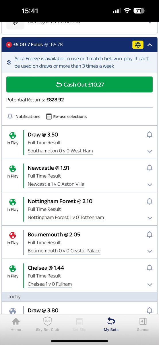 danb94_'s tweet photo. @SkyBetHelp sort your acca freeze out… Absolute joke https://t.co/xZzhTV26P4