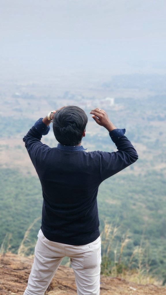 sujitksiingh's tweet photo. Visited a hill top post semester end.. Had a good time there
p.s: Break needed after a long time.
#SemEnd #Hill #holidayseason https://t.co/f3xZBnQUBv