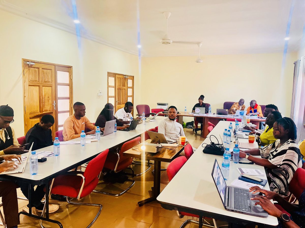 Movement for Social Justice@Official (@movement4sj) on Twitter photo Our Program Manager <a href="/bittaye_a/">A. BITTAYE</a> participated in a 2-day meeting at #Kemoson, Soma on 19th - 20th Dec 2024 on the adoption of ToR & development of strategy by the #Working Group dedicated to #Transparency & #Accountability.
This initiative is in collaboration with <a href="/PRJ_Gambia/">Promoting Rights and Justice</a> Our Program Manager <a href="/bittaye_a/">A. BITTAYE</a> participated in a 2-day meeting at #Kemoson, Soma on 19th - 20th Dec 2024 on the adoption of ToR & development of strategy by the #Working Group dedicated to #Transparency & #Accountability.
This initiative is in collaboration with <a href="/PRJ_Gambia/">Promoting Rights and Justice</a>