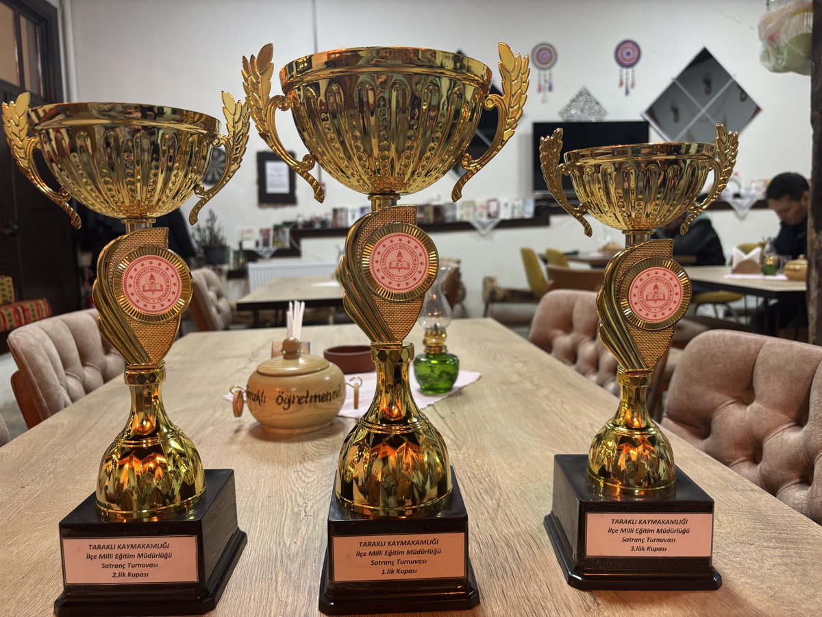 taraklimem's tweet photo. Satranç Turnuvamızın “Final Müsabakası” başladı.

📍Taraklı Öğretmenevi ve ASO

@tcmeb
@Yusuf__Tekin
@dogan_rahmi 
@sakaryamem 
@coskunbakirtas 
@BSerttas25 https://t.co/PPI4tejopH