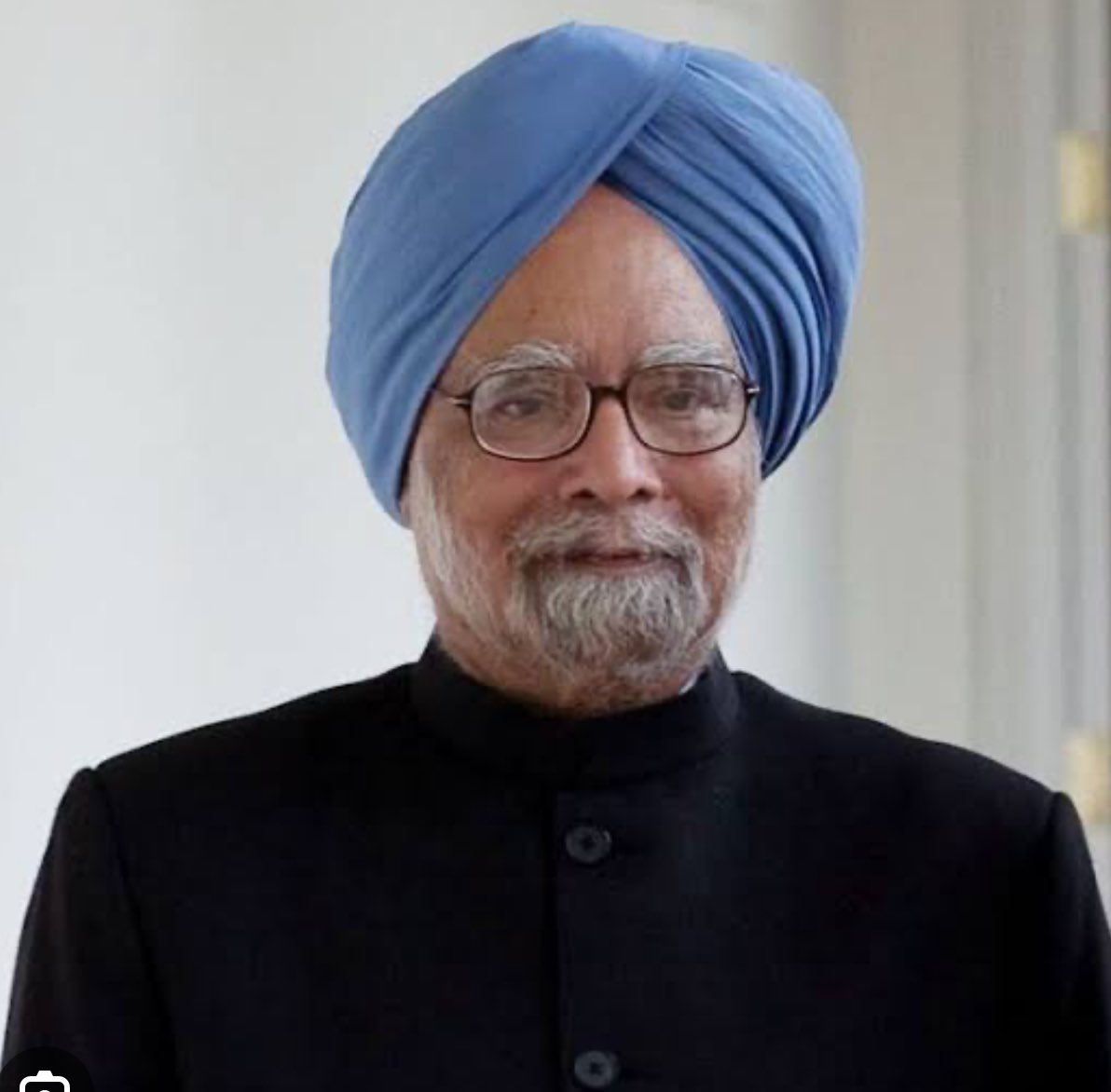 पूर्व प्रधानमंत्री डॉ मनमोहन सिंह जी अब हमारे बीच नहीं रहे भावपूर्ण श्रद्धांजलि।