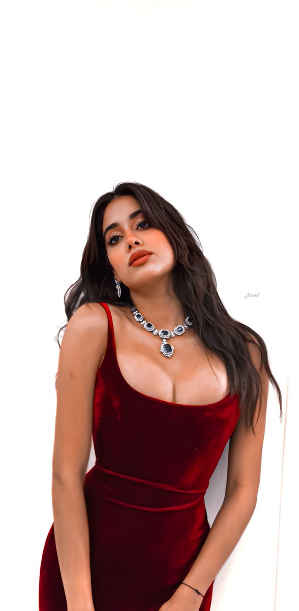 Design_JaiAK___'s tweet image. Baby Doll Janhvi Kapoor ❤️
HD Retouch Wallpaper Collection ✨
