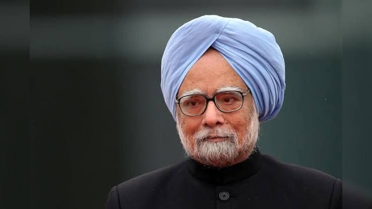 rahulshukla1388's tweet image. मनमोहन सिंह अपनी पार्टी और नेताओं के प्रति पूरे निष्ठावान रहे। अपनी जिम्मेदारी का चुप रह कर निर्वहन करते रहे। तमाम आरोप लगे, मगर एक भी व्यक्तिगत नहीं...

मनमोहन सिंह का जाना, सादगी, समर्पण और ज्ञान के एक संगम के जाने जैसा है।

#ManmohanSingh #RIP
Rest In Peace 🕊️