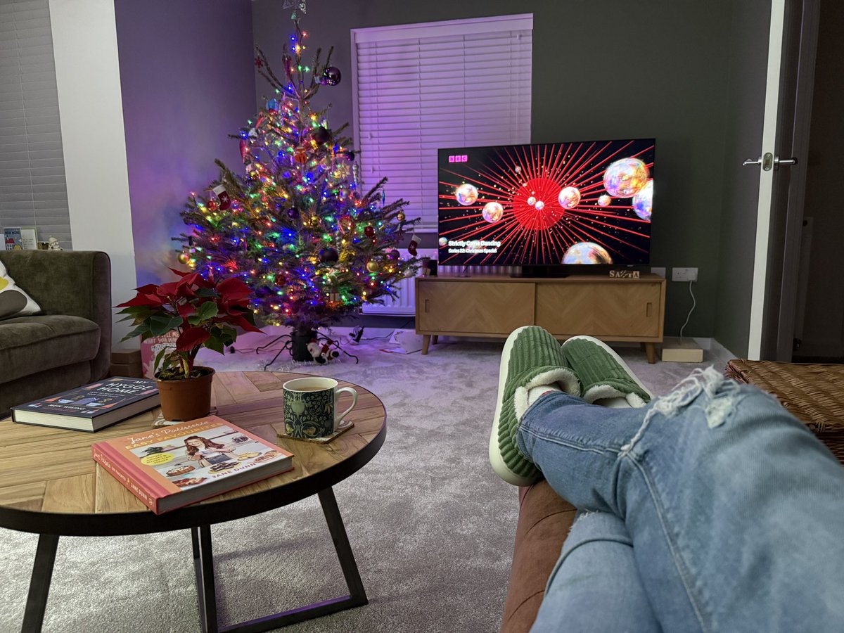 Spiceyben's tweet image. #NotMoving