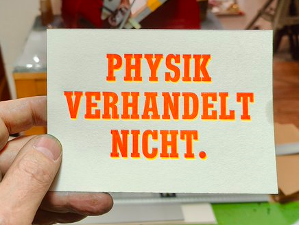 WhHartmann's tweet photo. #Klima: "Die geringste Rolle spiele es bei Anhängern der Union (21,9 Prozent)"
Hinweis an #CDU #CSU, bzw. #CDUCSU #Merz Wähler:
Eure #Kinder, #Enkel, #Nichten & #Neffen ertrinken, verdursten, verbrennen oder verhungern wie alle anderen.
Warum ist euch deren Schicksal so egal? https://t.co/H5kgGXeK00
