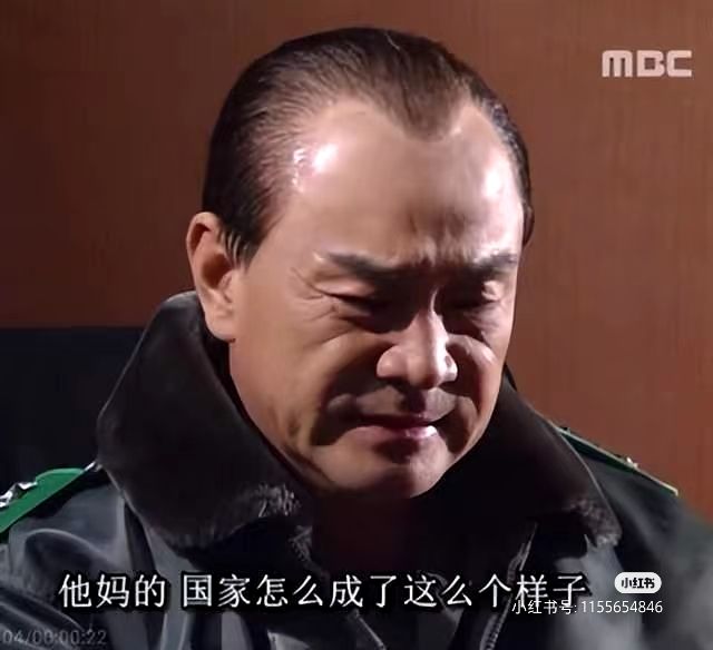 flyingmidge's tweet photo. 此刻，中国网友（图1） vs. 美国网友（图2） https://t.co/aXFRoxvLoQ