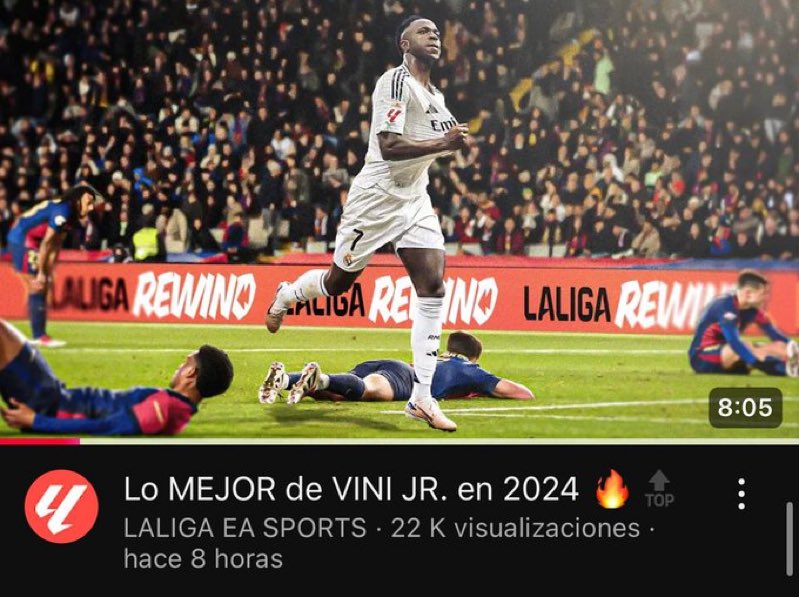 Somhiseremfcb's tweet photo. La liga edita la foto de Sorloth con jugadores del Barça en el suelo y pone a Vinicius.

Creo que no saben que el resultado del Bernabéu fue un 0-4. https://t.co/UiB5CYSrSp