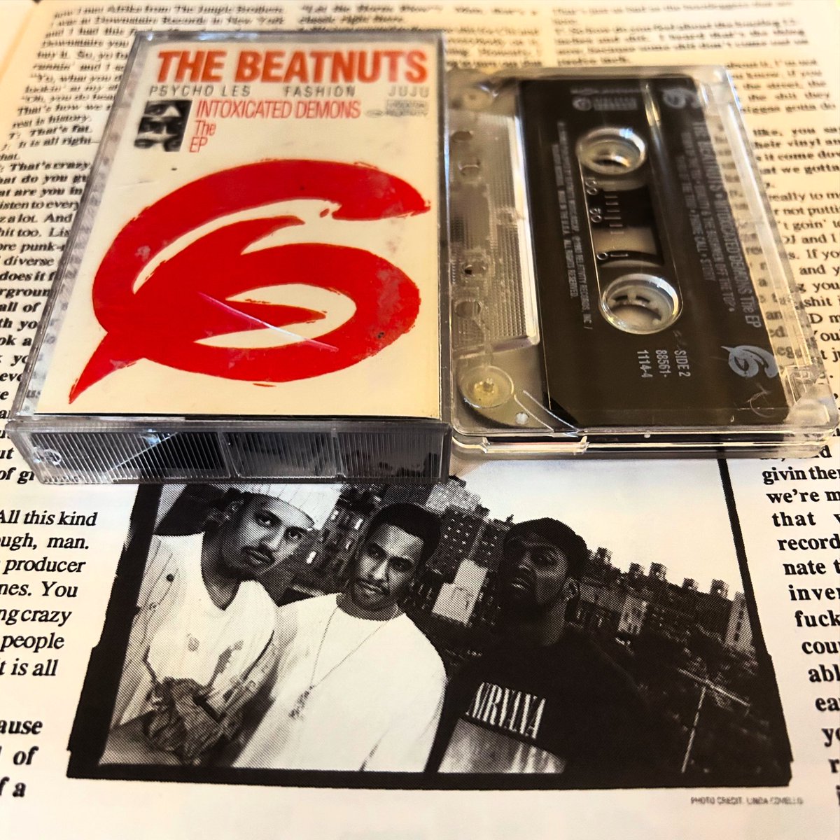hiphopgods's tweet photo. The Beatnuts - Intoxicated Demons: The EP
#intro #worldsfamous #engineertalkingshit #psychodwarf #onthe1and2 #noequal #reignofthetec #qualityandthebushmenoffthetop #thirdofthetrio #phonecall #story #classic #hiphop #relativity #intoxicateddemons #theep #thebeatnuts #hiphopgods https://t.co/k8oMVnJMP8