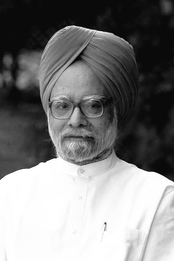 Deepanshughaipb's tweet photo. पूर्व प्रधानमंत्री डॉ. मनमोहन सिंह जी के निधन के समाचार से मन द्रवित है। वे अर्थशास्त्री होने के साथ दूरदर्शी नेता और सादगी के प्रतीक थे। उनका जाना भारतीय राजनीति के लिए अपूरणीय क्षति है। वे अपने सेवाभावी कार्यों से सदैव हमारी स्मृतियों में रहेंगे।

शत शत नमन🙏

#ManmohanSingh https://t.co/VdJT8TKMis