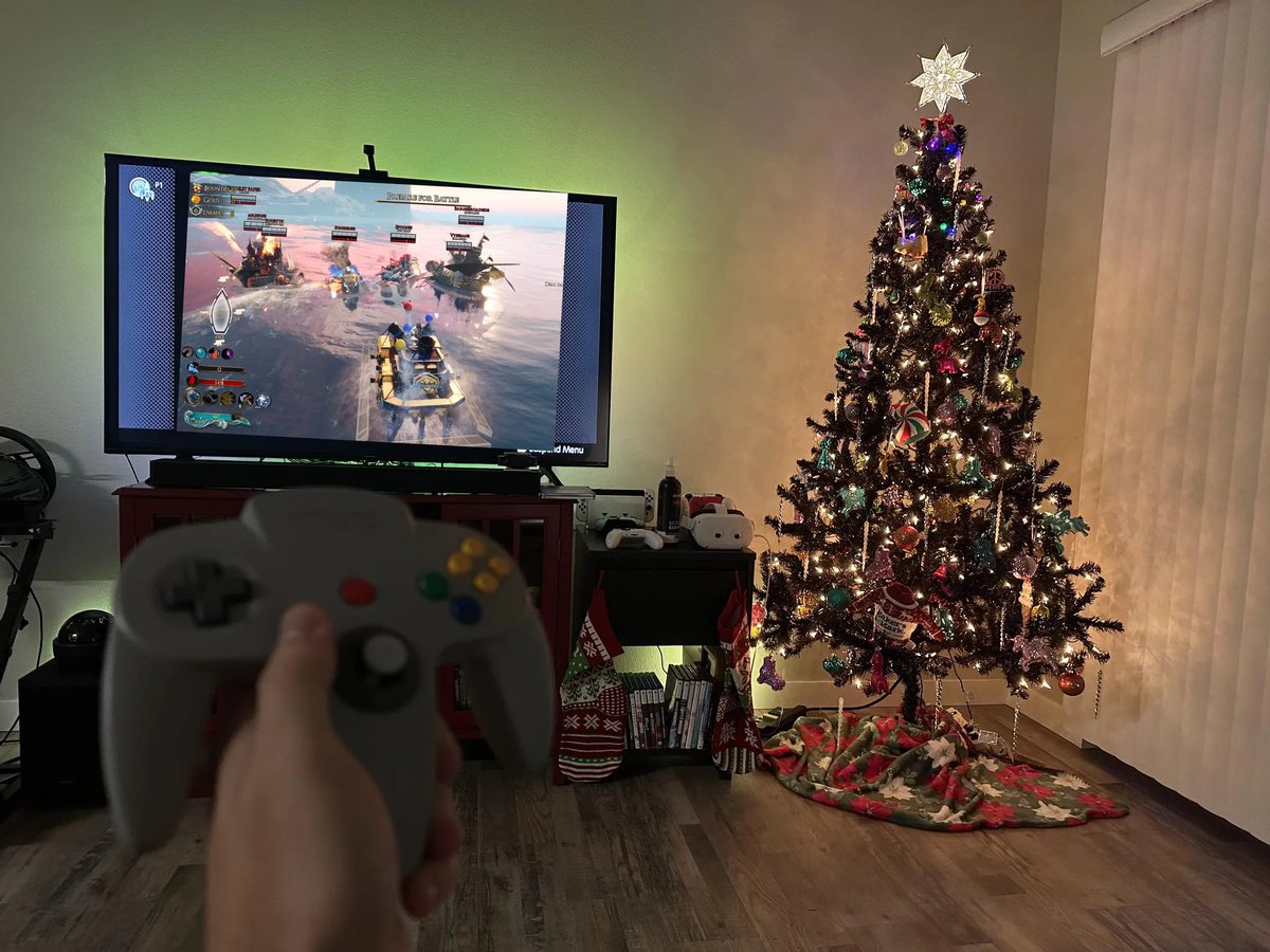 Took this flick this morning

Merry Christmas gamers 🎅🎄