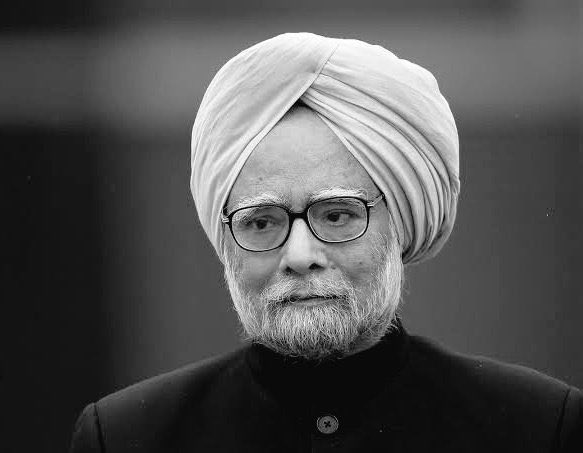 भूतपूर्व प्रधानमंत्री डॉ. मनमोहन सिंह जी के निधन की खबर देश के लिए अपूरणीय क्षति है। उनका निधन एक युग का अंत है। देश की अर्थव्यवस्था और तरक्की में डॉ. मनमोहन सिंह जी का योगदान सदैव अविस्मरणीय रहेगा।
ईश्वर उनकी आत्मा को शांति प्रदान करें और उनके परिजनों को इस अपार दुख को सहने की