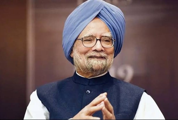 HemantSorenJMM's tweet photo. आज देश ने अपना एक महान लाल खो दिया।

देश के पूर्व प्रधानमंत्री और विश्वविख्यात अर्थशास्त्री आदरणीय श्री मनमोहन सिंह जी के निधन का सम��चार अत्यंत दुखदायी है। विकासशील राजनीति और गवर्नेंस के पुरोधा आदरणीय मनमोहन सिंह जी ने निःस्वार्थ भाव के साथ देश और देशवासियों की सेवा में अपना पूरा जीवन लगा दिया था। आज मनमोहन सिंह जी हमारे बीच नहीं हैं, मगर उनके आदर्श और विचार हमें हमेशा प्रेरणा देते रहेंगे।

मरांग बुरु दिवगंत आत्मा को शांति प्रदान कर शोकाकुल परिवार समेत देशवासियों को दुःख की यह विकट घड़ी सहन करने की शक्ति और साहस दे।